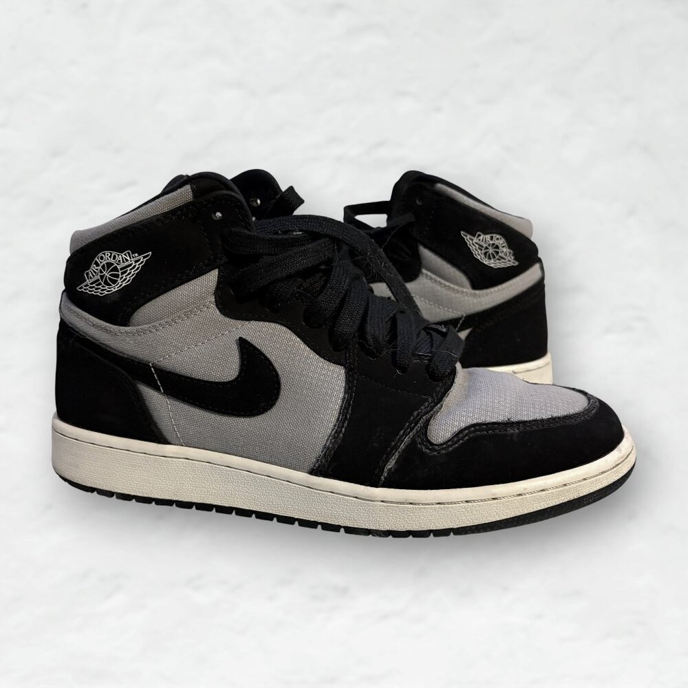 Nike Air Jordan 1 Retro High 2016 YOUTH SIZE 332148-007